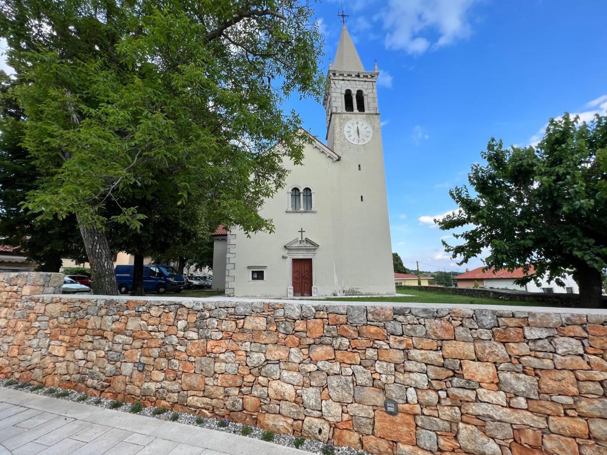 Appartamenti Minerva San Pelagio Екстер'єр фото